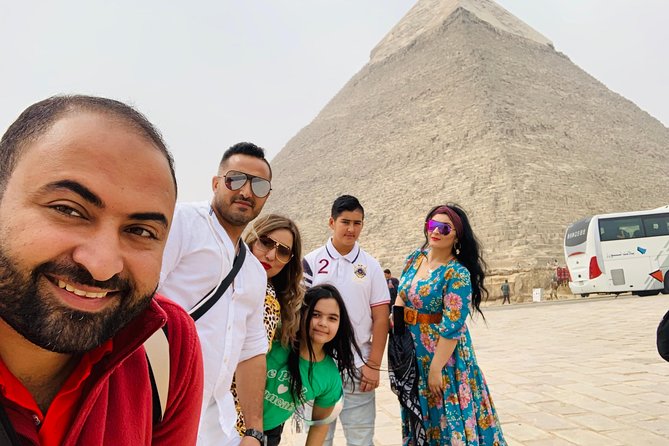 2 days cairo and giza attractions plus Gem, private tour - Food, transport, and the pace of the day