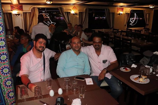 2-hours night dinner cruise show : Eat , Dance and Sing - Hotel pickup from Cairo or Giza