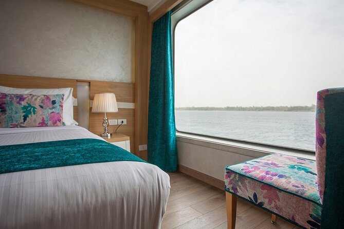 2 Night Nile Cruise from Aswan to Luxor - Day one: leaving Aswan at midday