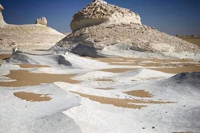 2Days to White Desert and Bahariya Oasis tour From Cairo & Giza - White Desert: Egypt’s Most Surreal Stop