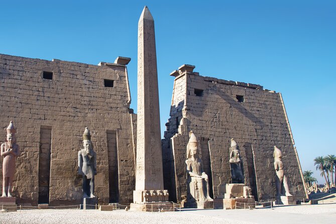 3-Day Nile Cruise with Hot Air Balloon from Cairo by Flights - A hot-air balloon over Luxor at sunrise
