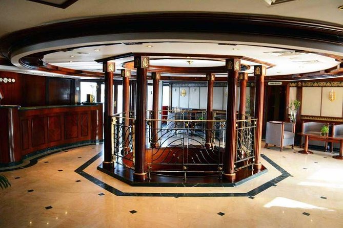 4 Days 3 Nights Aswan to Luxor Nile Cruise - A four-day Nile route that gets the pacing mostly right
