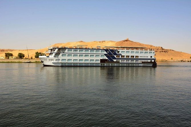 4 Days Nile Cruise from Aswan to Luxor - Colossi of Memnon and a final look at Karnak
