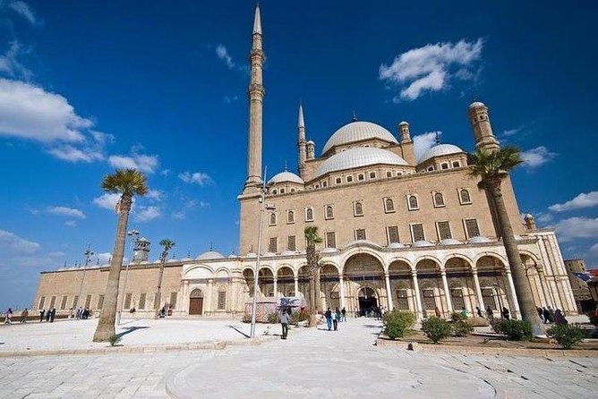 4-Private Tour Coptic Cairo and Islamic Cairo day tour - Optional lunch and local advice