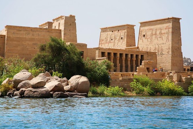 5 days 4 night Nile Cruise: Luxor to Aswan with Flight from Cairo - The ship: pleasant service, but do not assume luxury
