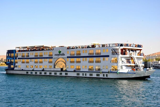 6-Day Egypt Package, Nile Cruise from Aswan to Luxor by Flights - Day five: Edfu’s Temple of Horus by horse-drawn carriage