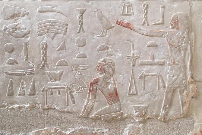 6 Hours visit to Giza pyramids sphinx and Sakkara - What the private vehicle changes