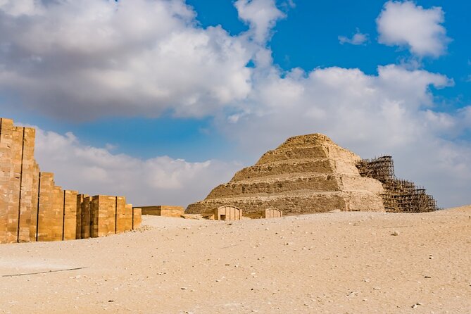 7 Hour Giza Pyramids, Memphis and Sakkara Private Tour - Who should book this Cairo day trip?