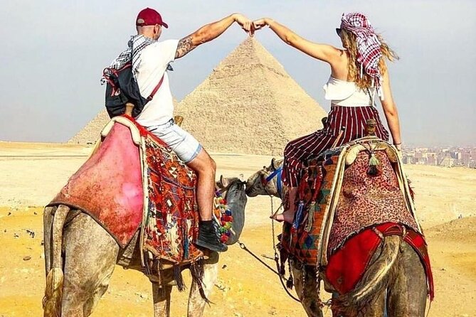 8 Hours Private trip to Giza pyramids Sakkara Memphis & shopping - A private vehicle makes the long route easier