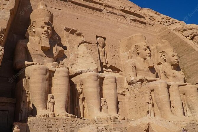 Abu Simbel Temple Day Trip with Hotel Pickup From Aswan - Reaching the Abu Simbel Temple Complex
