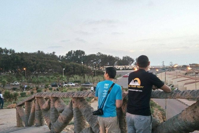 Alexandria From Cairo In One Day Tour - Abu al-Abbas al-Mursi Mosque: a change in mood