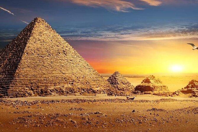 All Inclusive Day Tour To Cairo from Alexandria Port - Menkaure’s Pyramid, the smallest of the three