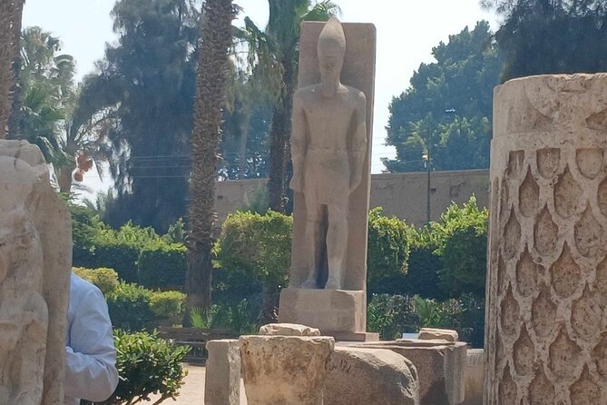 All-Inclusive Giza Pyramids, Sphinx, Sakkara & Memphis with Lunch - The Sphinx: a short stop with a huge presence
