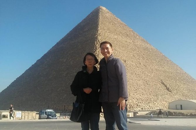 All Inclusive Private Cairo Layover Tour from Cairo Airport - The Giza Pyramids: a powerful first stop