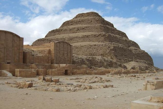 All-inclusive Private Trip Giza Pyramids Sphinx Saqqara, Dahshur - What $79.92 per person really buys