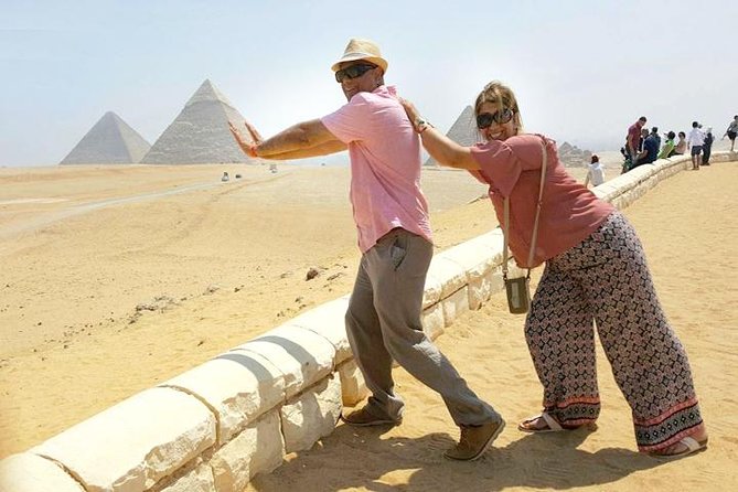 All Inclusive Private Trip to Giza Pyramids,sphinx , Camel ride - Meeting the Great Pyramid of Khufu