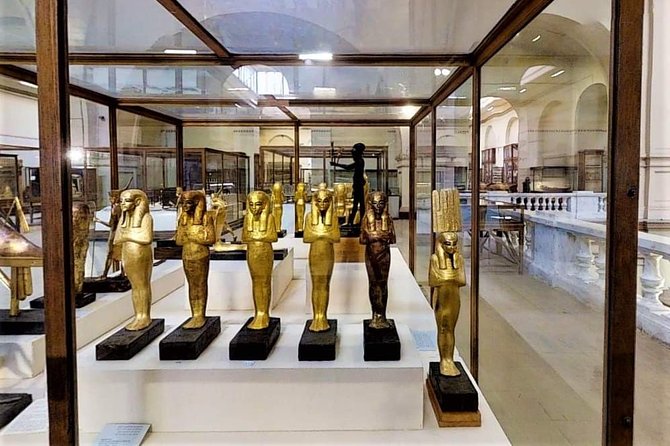All inclusive tour to Pyramids, Sphinx, Camel, The Museum+Bazzar - A private Cairo day built around ancient Egypt