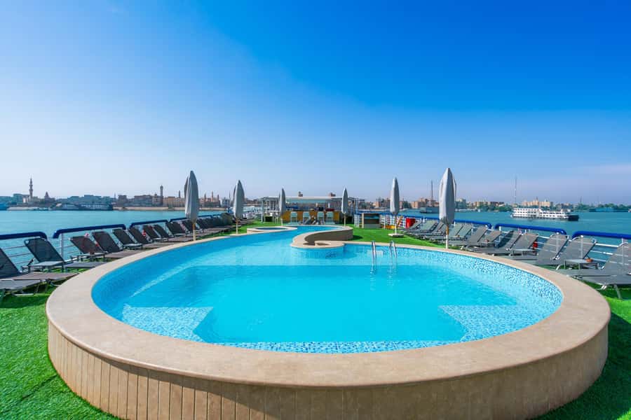 Aswan: 4-Day Egypt Private Tour with Nile Cruise, Balloon - Abu Simbel requires an early start