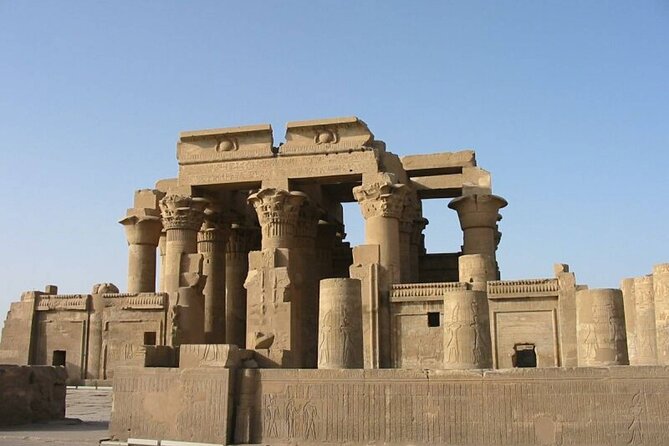 Aswan: Edfu and Kom Ombo Day Tour with Luxor Transfer - Should you book the Edfu and Kom Ombo transfer?