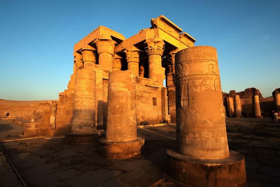 Aswan: Edfu and Kom Ombo Day Tour with Luxor Transfer - FAQ
