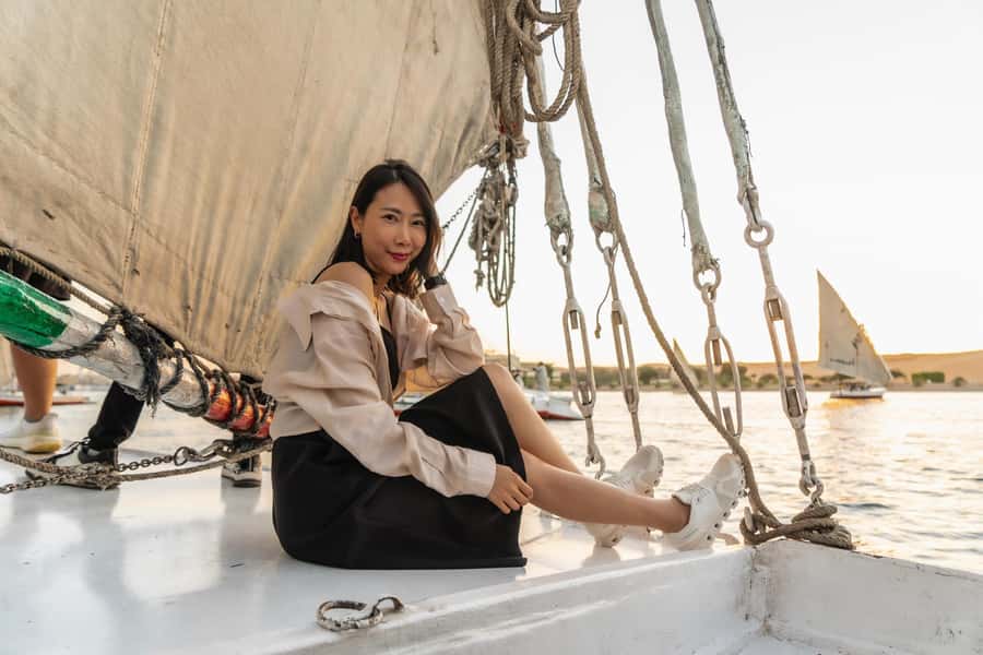Aswan: Felucca Ride on The Nile River with an Egyptian Meal - What you see from the river