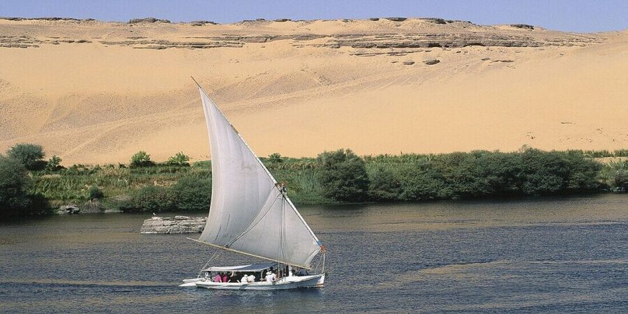 Aswan: Felucca Ride on The Nile River with an Egyptian Meal - The mood on board