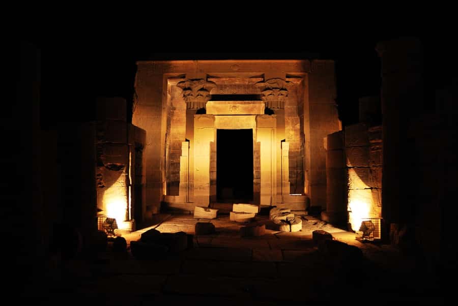 Aswan: Philae Temple Sound & Light Show with Entrance Fees - The short crossing to Agilkia Island