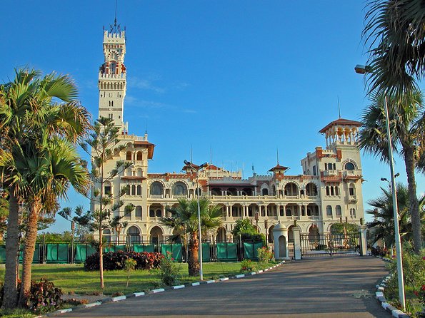 Best Alexandria Day Tour from Cairo - Kom el Shoqafa and its underground tombs