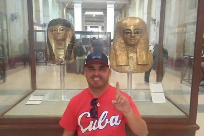 Best Full-Day Tour to Giza Pyramids Egyptian Museum and Bazaar - The Egyptian Museum: two and a half hours with ancient treasures