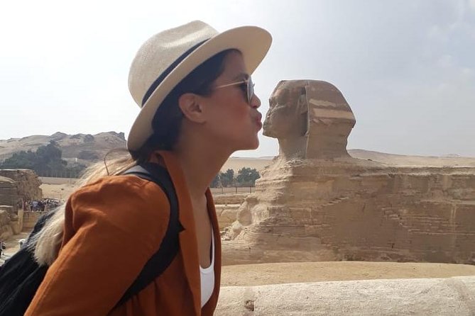 Best tour to Giza Pyramids, Egyptian Museum, Bazaar and Felucca - Walking through Khan Al-Khalili