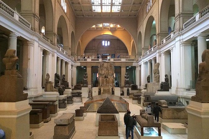 Best tour to Giza Pyramids, Egyptian Museum, Bazaar and Felucca - Why private transport changes the day