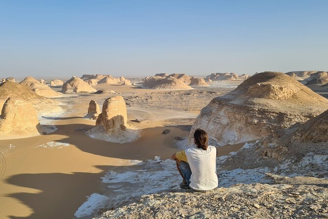 Black and White Desert and Bahariya Oasis Tour 2 Days 1 Night - Crystal Mountain and Agabat Valley