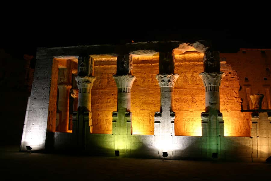 Book online Sound and Light Show at Karnk Temple in Luxor - Why the private transfer is worth considering