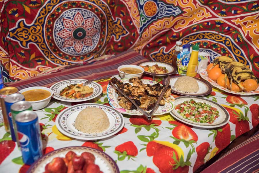 Cairo: 2-Day Bahariya Oasis Camp and Desert Tour - Sunrise, English Mountain, and Bawiti