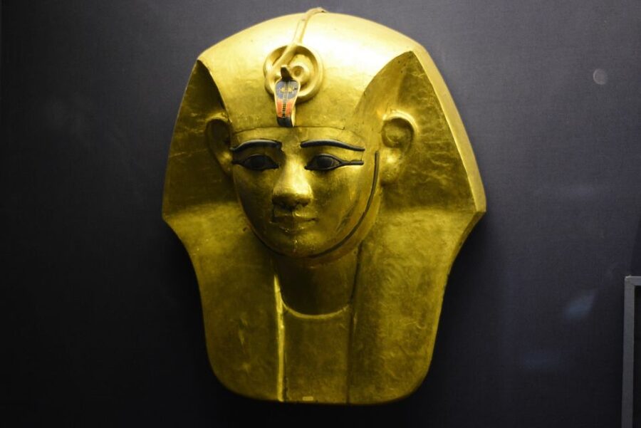 Cairo: 2-Day Pyramid, Museum, Bazaar Private Tour - Why a private guide changes the experience