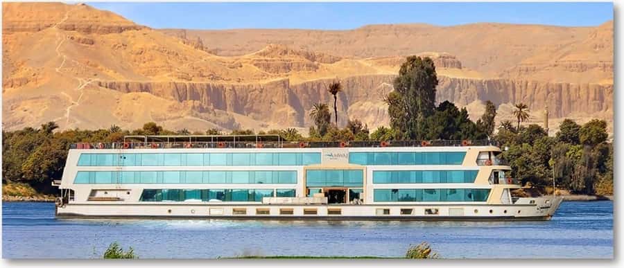 Cairo: 6-Day Egypt Tour with Flights and Nile Cruise - Day One: Giza Pyramids and the Egyptian Museum