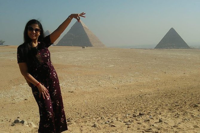 Cairo 8 Hour Private Tour of Pyramids, Egyptian Museum and Bazaar - Lunch gives the day a needed pause