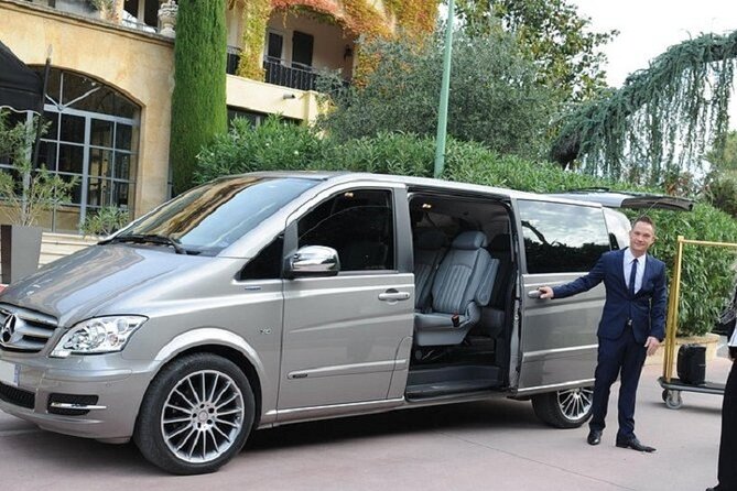 Cairo and Giza Airport Pick Up or Transfer - Is $20 good value for Cairo?