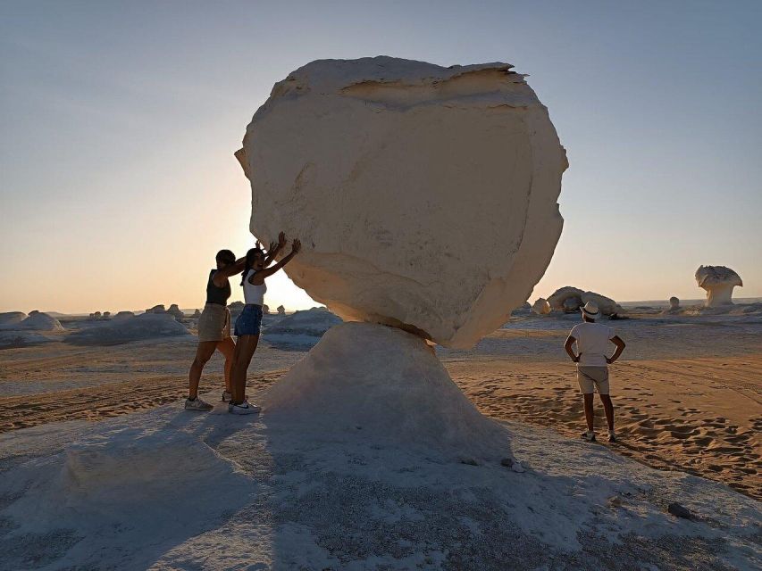 Cairo: Bahariya Oasis & White Desert A Private Day Adventure - Crystal Mountain and the Agabat area