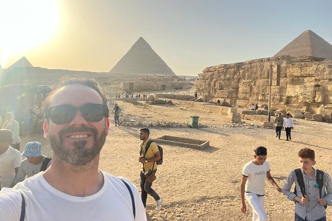 Cairo By Big Bus full day From Hurghada (Pyramids-sphinx-Egyptian Museum-Lunch) - A short Nile view by felucca