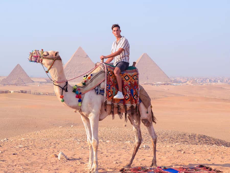 Cairo: Camel Ride Around The Pyramids with Hotel Pickup - Comfort, clothing, and safety