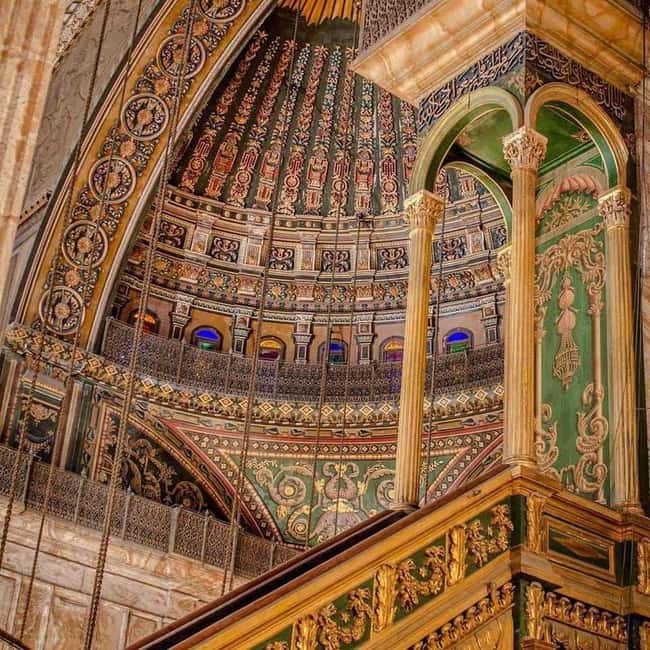 Cairo Day Tour: Pyramids, Museum, Camel Ride & Local Lunch - The vehicle, guide, and comfort level