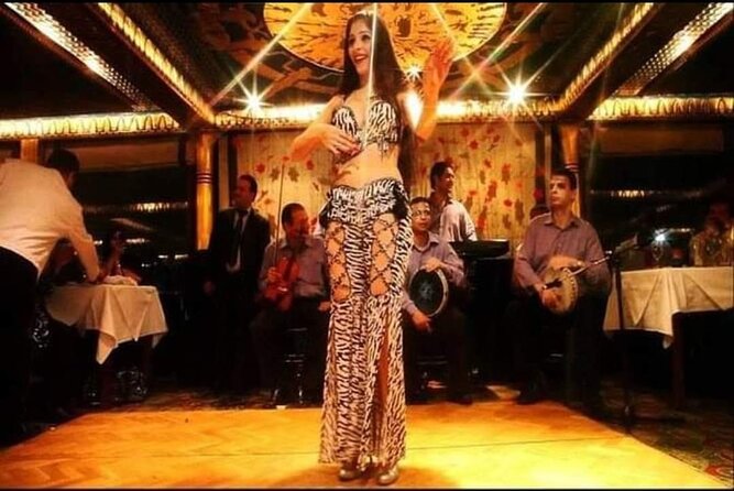 Cairo: Dinner Cruise on the Nile River with Entertainment - Belly dancing, Arabic music, and the Tanoura show