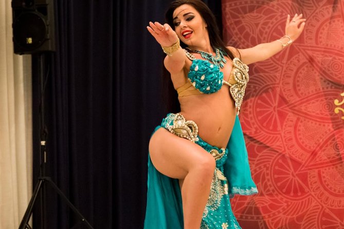 Cairo dinner Cruise with Belly dancer show - Dinner: pleasant for some, uneven in format
