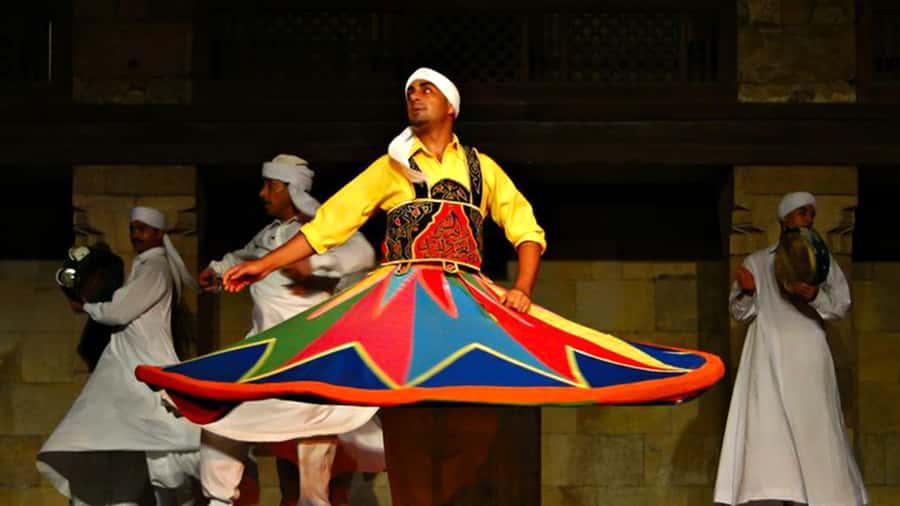 Cairo: Egyptian Heritage Tanoura Dancing Troupe Show - Booking advice for the smoothest night