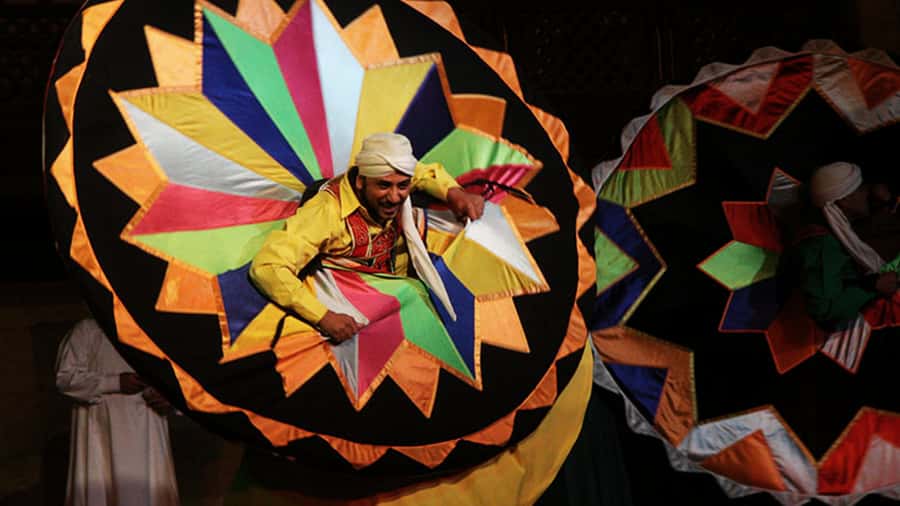 Cairo: Egyptian Heritage Tanoura Dancing Troupe Show - Outdoor seating, winter changes, and comfort