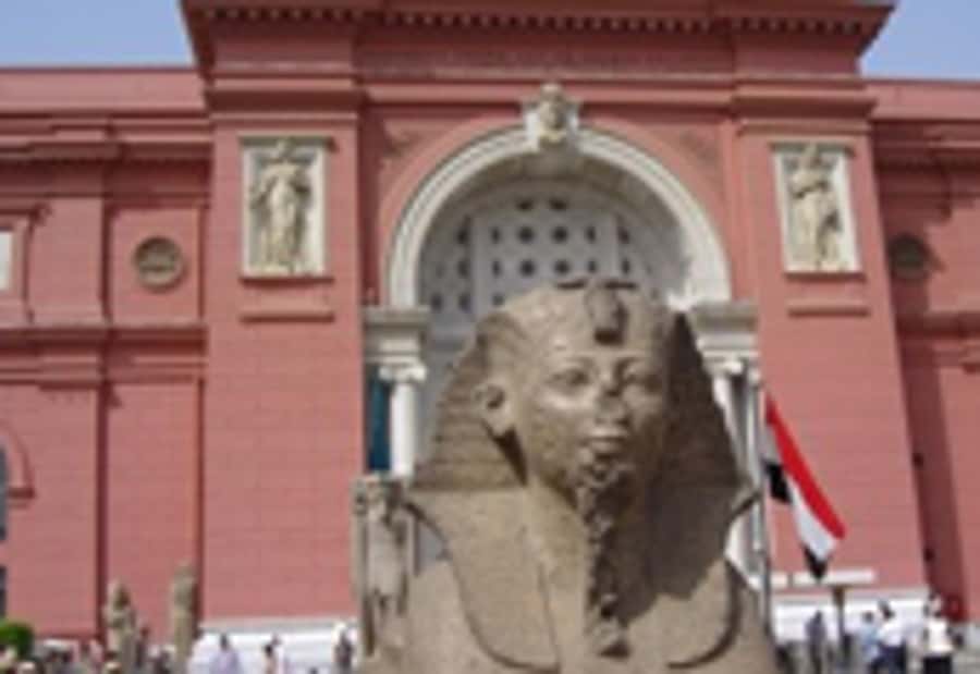 Cairo: Egyptian Museum 4-Hour Private Tour with Transfer - Key points to know before you go