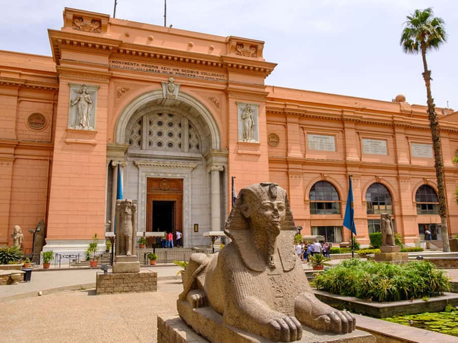 Cairo: Egyptian Museum, Citadel, and Old Cairo Guided Tour - The Egyptian Museum: start with a clear plan
