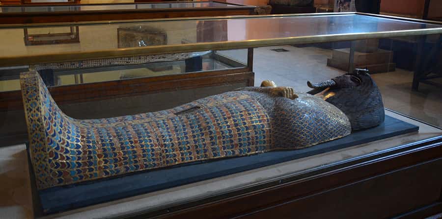 Cairo: Egyptian Museum, Citadel, and Old Cairo Guided Tour - Old Cairo: churches, a synagogue, and narrow lanes