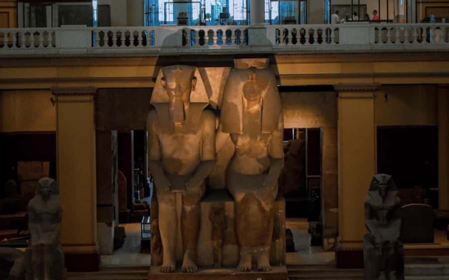 Cairo: Egyptian Museum Private Half Day Guided Tour - The building itself may feel dim and dated